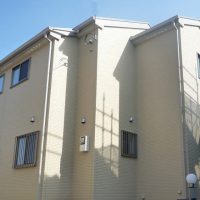 太陽光発電パネルを載せた電気代が全くかからない家
