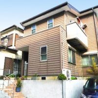 玄関とお風呂を共用にした同居型の二世帯住宅