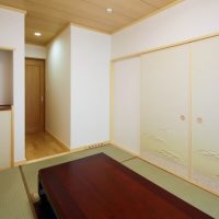 同居型二世帯３階建て住宅