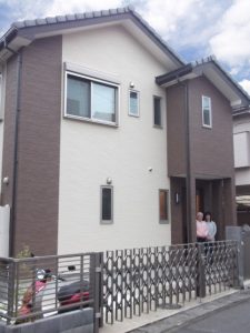 きっかけは、30年前に見た見学会。 住み心地は、花粉症が治まり「この家は私にとって天国！」