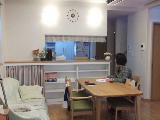 ハウスダストアレルギーの子供のために健康住宅を選んで正解 横浜市で自然素材の省エネ住宅ならスズコー